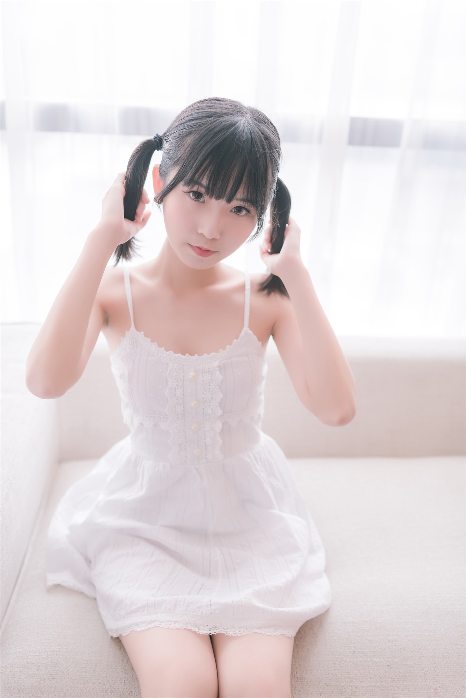 Rabbit play picture white dress double ponytail(41)